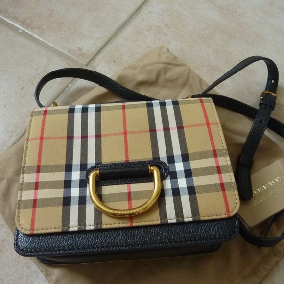 burberry d ring crossbody